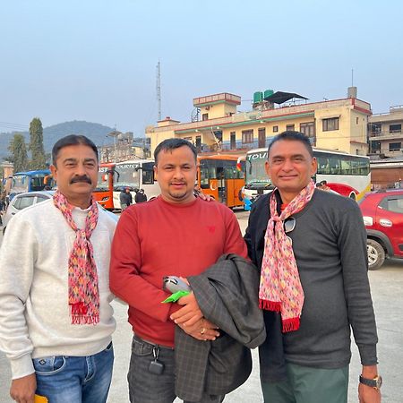 Hotel Middle Point Pvt Ltd Pokhara Luaran gambar