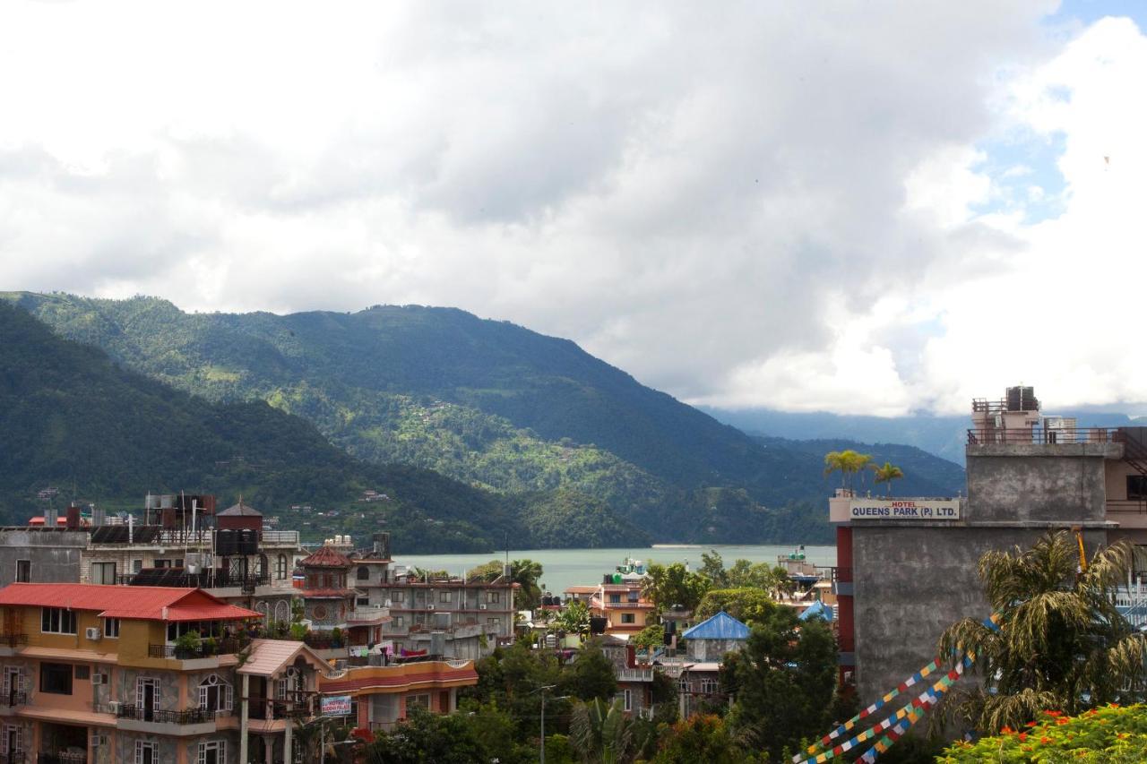 Hotel Middle Point Pvt Ltd Pokhara Luaran gambar