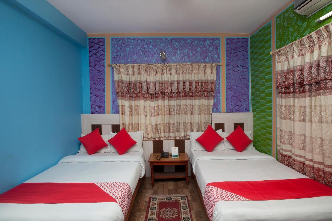 Hotel Middle Point Pvt Ltd Pokhara Luaran gambar