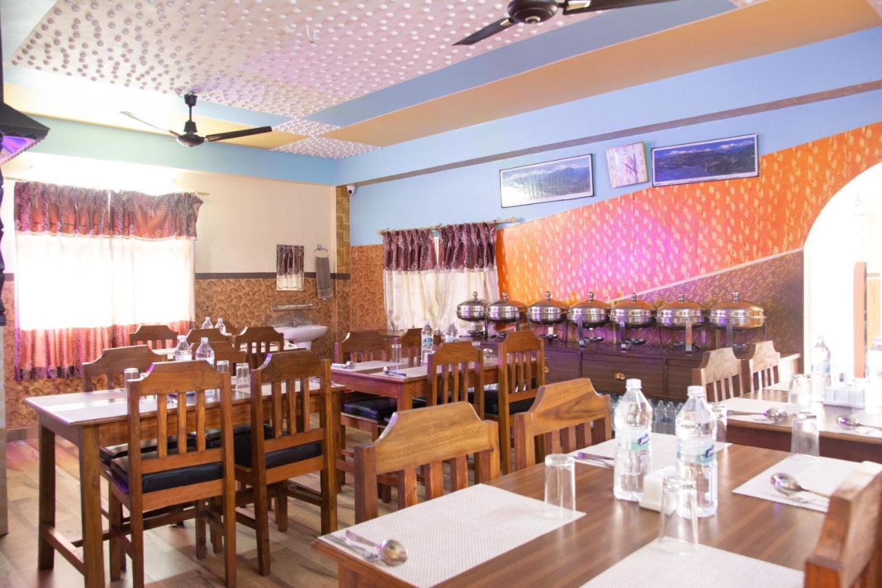 Hotel Middle Point Pvt Ltd Pokhara Luaran gambar