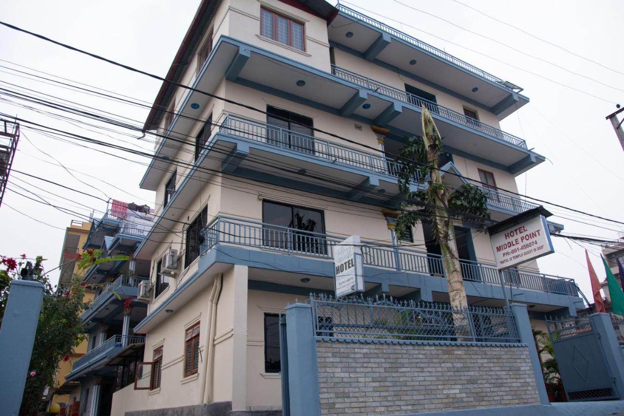 Hotel Middle Point Pvt Ltd Pokhara Luaran gambar