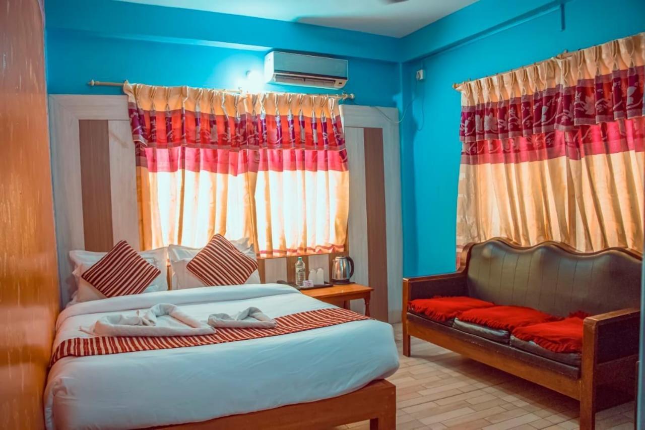 Hotel Middle Point Pvt Ltd Pokhara Luaran gambar