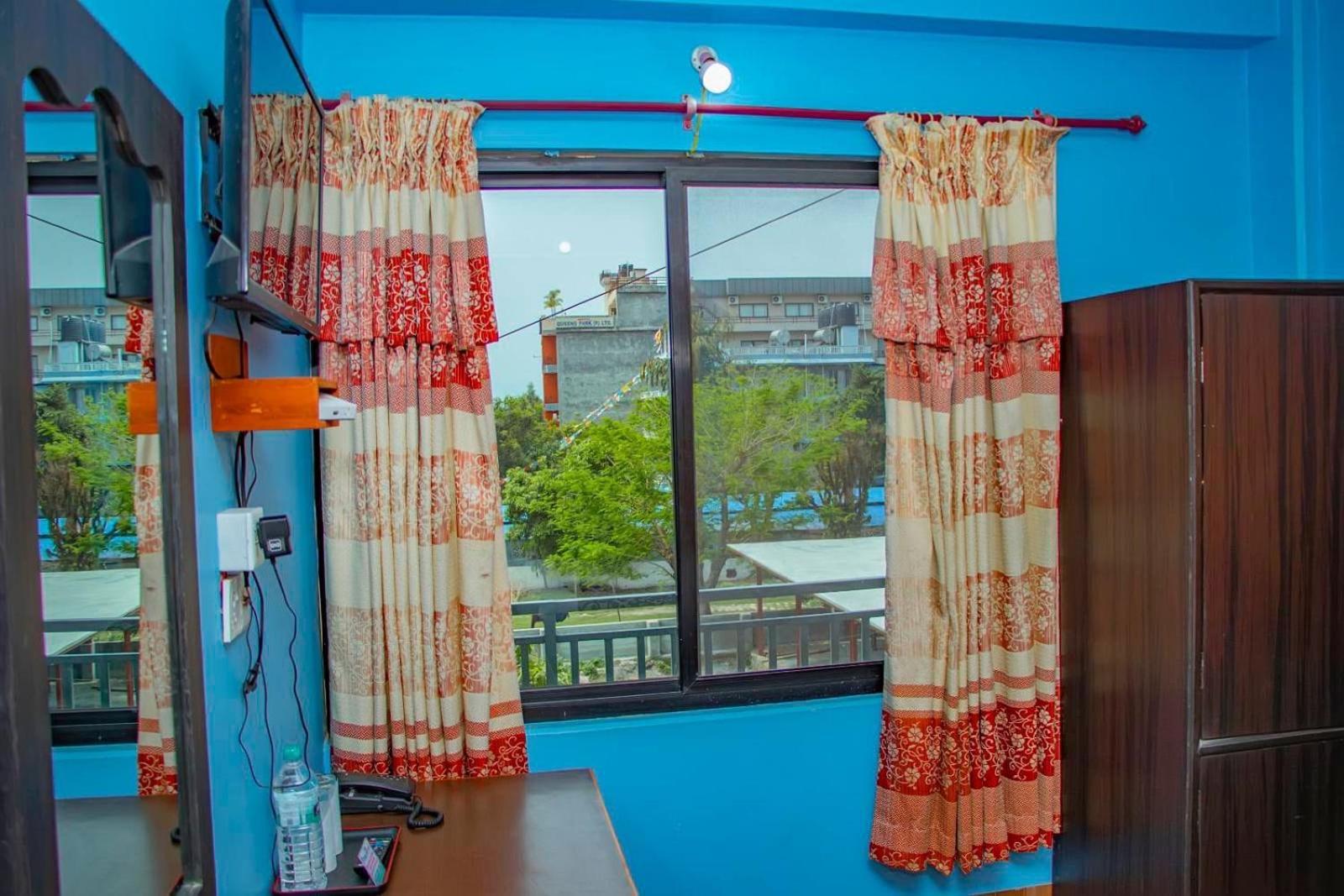 Hotel Middle Point Pvt Ltd Pokhara Luaran gambar